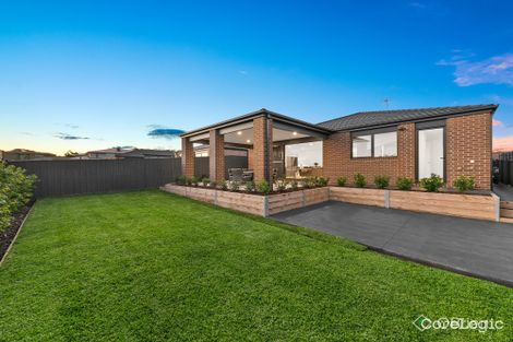 Property photo of 246 Pink Hill Boulevard Officer VIC 3809