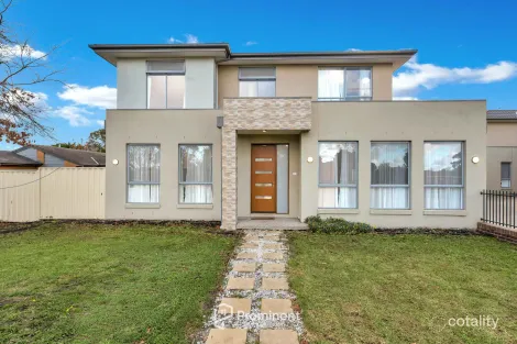 15 Pakenham Rd, Pakenham, VIC 3810