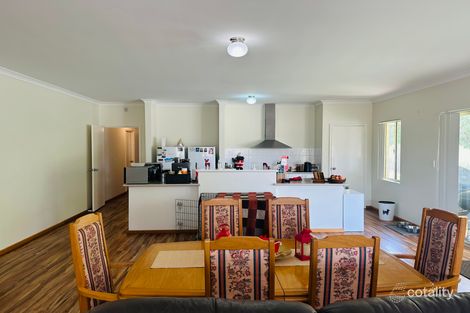 Property photo of 24 Clematis Way Broadwater WA 6280