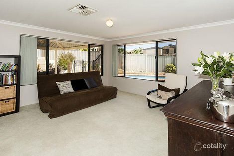 Property photo of 22 Pollard Way Warnbro WA 6169