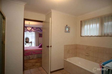 Property photo of 8 Thelma Street Beaconsfield VIC 3807