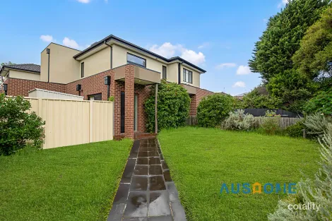 2a Coombs Ave, Oakleigh South, VIC 3167