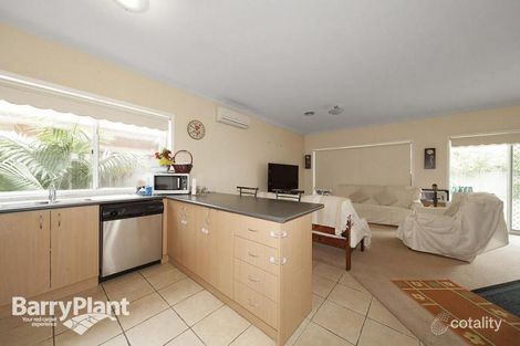 Property photo of 7 Thistlewood Place Cranbourne East VIC 3977