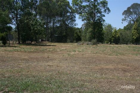 Property photo of 19 Blackbutt Street Blackbutt QLD 4314