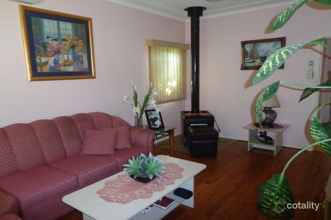 Property photo of 32 Champness Crescent St Marys NSW 2760