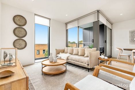 Property photo of 205/5 Evergreen Mews Armadale VIC 3143