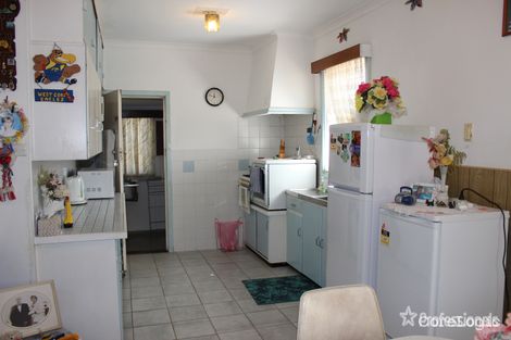 Property photo of 16 Abraham Street Utakarra WA 6530