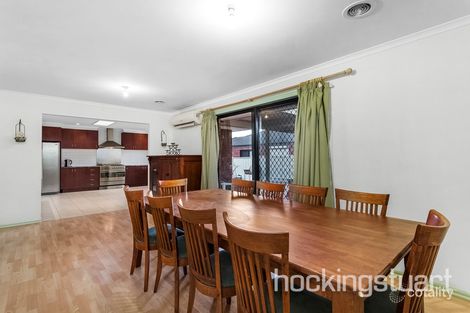 Property photo of 3 Storkbill View Harkness VIC 3337