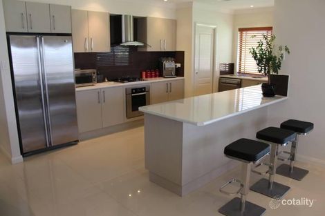 Property photo of 32 Darwin Drive Llanarth NSW 2795