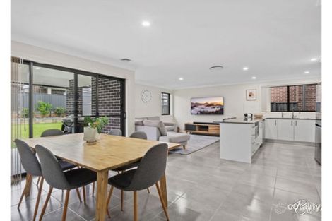 Property photo of 16 Corporal Way Jordan Springs NSW 2747