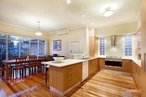Property photo of 14 The Highway Bentleigh VIC 3204