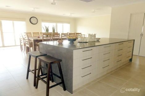 5 Rosella Gr, Cowes, VIC 3922