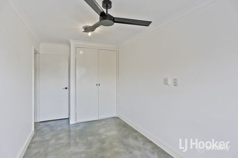 Property photo of 19 Tanderra Place South Yunderup WA 6208