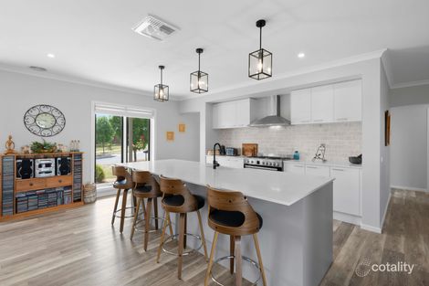 Property photo of 2 Lomandra Way Mansfield VIC 3722