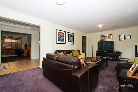 Property photo of 11 Silky Oak Drive Bundoora VIC 3083