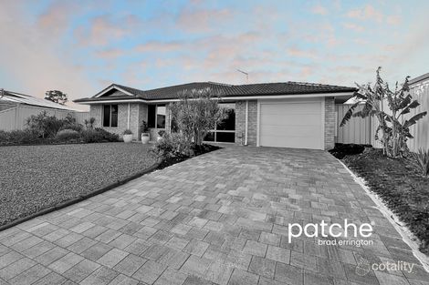 17 Wenstead Pl, Stratton, WA 6056