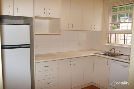 Property photo of 32 Hazel Street Camberwell VIC 3124