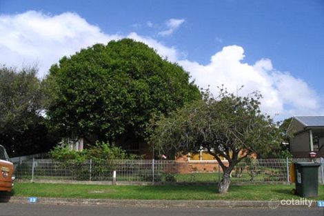 13 Mcgregor Ave, Barrack Heights, NSW 2528