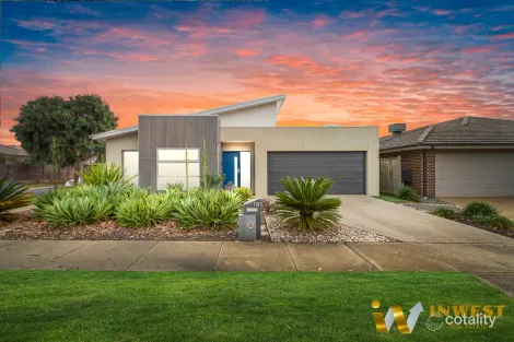 18 Castletown Bvd, Weir Views, VIC 3338