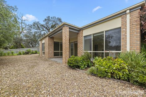 Property photo of 21 Park Valley Crescent Langwarrin VIC 3910