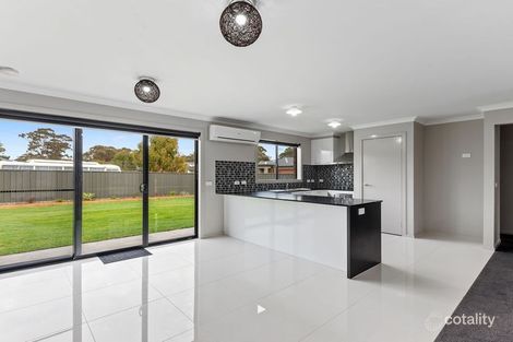 Property photo of 8 Mayport Lane Marong VIC 3515
