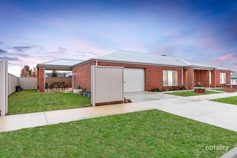 9 Wedge Tail Dr, Winter Valley, VIC 3358