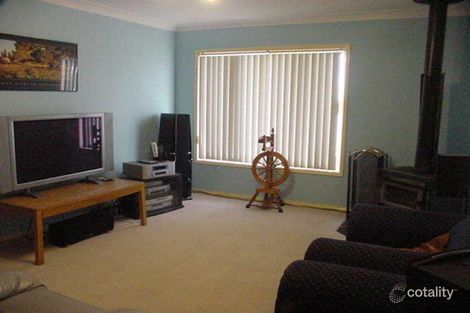 Property photo of 10 Fifth Street Seahampton NSW 2286