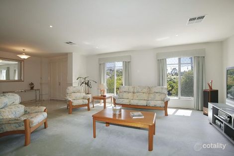 Property photo of 12 Pryton Court Balwyn VIC 3103