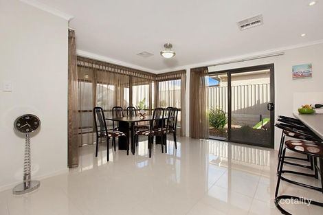 Property photo of 15 Byron Bay Boulevard Seaford Rise SA 5169