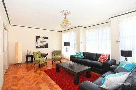 Property photo of 64 McKenzie Crescent Roxburgh Park VIC 3064