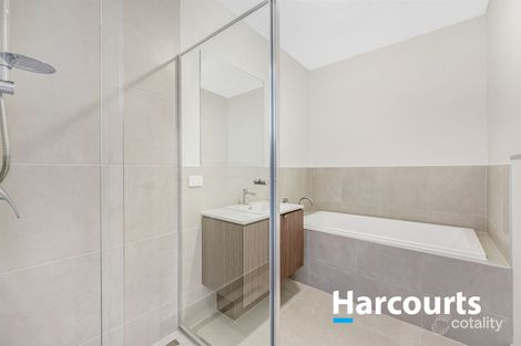 Property photo of 5 Keighery Drive Clyde North VIC 3978