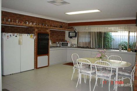 Property photo of 70 Greenfields Circle Hocking WA 6065