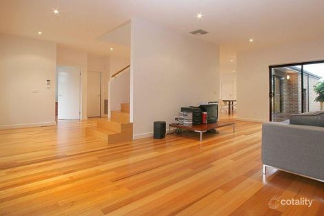 Property photo of 1/72 High Street Road Ashwood VIC 3147