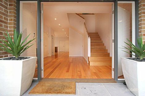 Property photo of 1/72 High Street Road Ashwood VIC 3147