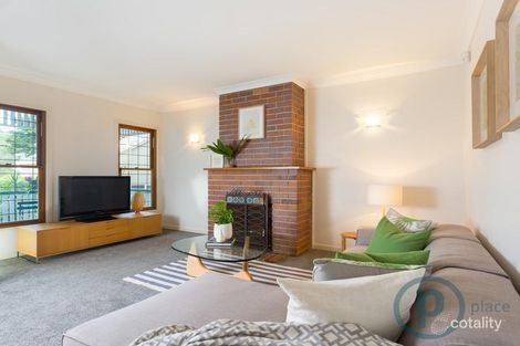 Property photo of 72A Gordon Terrace Indooroopilly QLD 4068