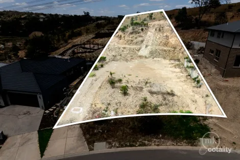 Property photo of 3 Aspiration Rise Diamond Creek VIC 3089