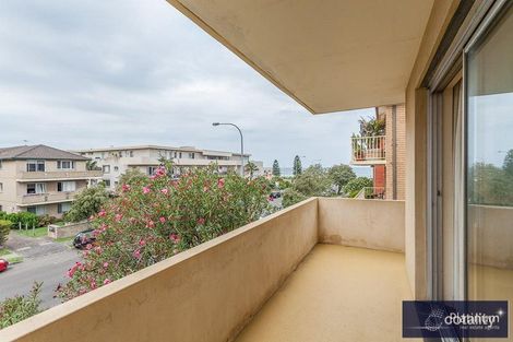 2/77 Dee Why Pde, Dee Why, NSW 2099