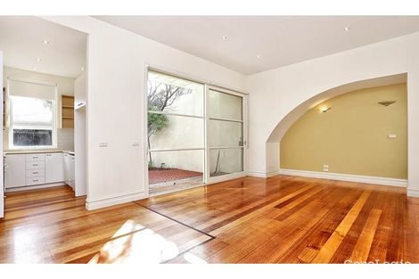 Property photo of 24 Kerferd Road Albert Park VIC 3206