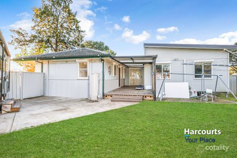 Property photo of 5 Tonga Place Lethbridge Park NSW 2770