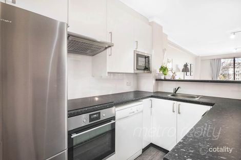 Property photo of 2/168-172 Goulburn Street Surry Hills NSW 2010