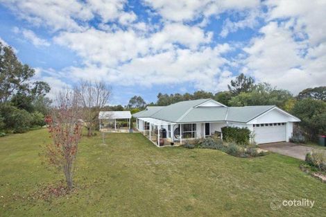 Property photo of 12 Camilla Close Windella NSW 2320