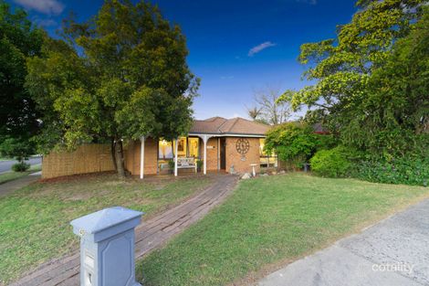 Property photo of 40 Fleetwood Drive Narre Warren VIC 3805