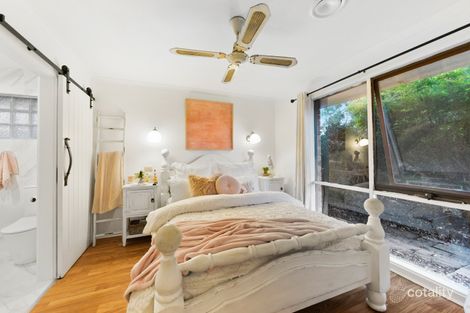 Property photo of 40 Fleetwood Drive Narre Warren VIC 3805