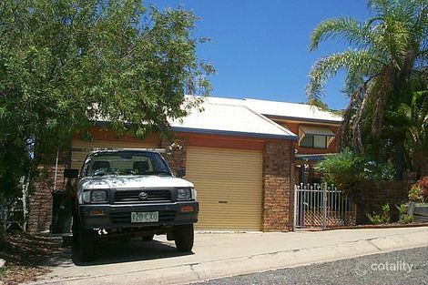 Property photo of 11 Marine Avenue Tannum Sands QLD 4680