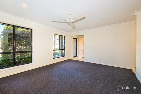 Property photo of 9 Amity Court Sandstone Point QLD 4511