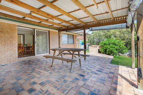 Property photo of 22 Alexander Avenue Kiama Downs NSW 2533
