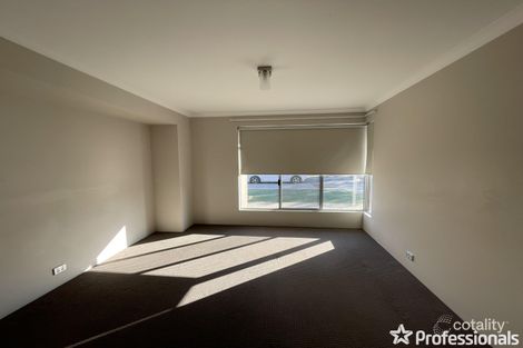Property photo of 20 Burdekin Turn Hilbert WA 6112
