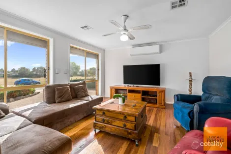 Property photo of 65 Delbridge Drive Sydenham VIC 3037