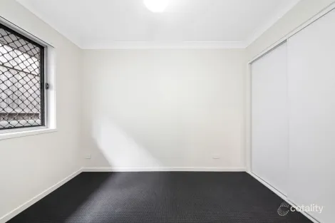 Property photo of 2/21 Mount Wheeler Street Park Ridge QLD 4125