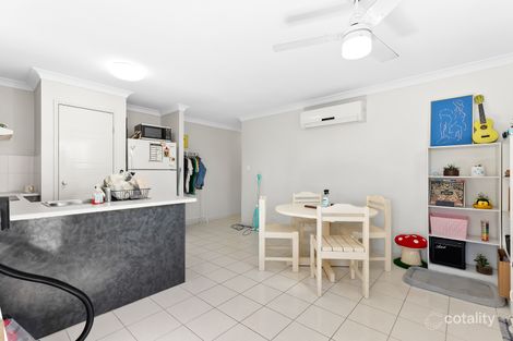 Property photo of 2/5 Bottle Tree Crescent Mango Hill QLD 4509